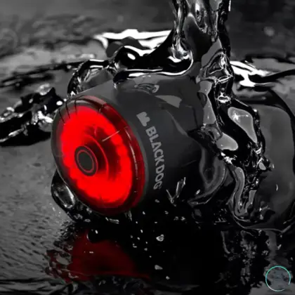 چراغ عقب هوشمند دوچرخه بلک‌ داگ مدل CBD2450ZM018